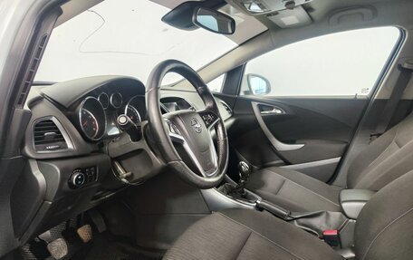 Opel Astra J, 2013 год, 649 000 рублей, 20 фотография