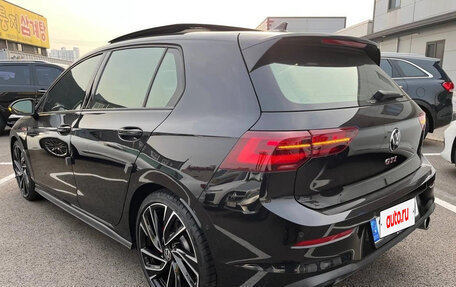 Volkswagen Golf GTI, 2022 год, 2 350 955 рублей, 4 фотография