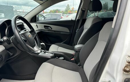 Chevrolet Cruze II, 2011 год, 819 000 рублей, 7 фотография