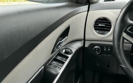 Chevrolet Cruze II, 2011 год, 819 000 рублей, 16 фотография