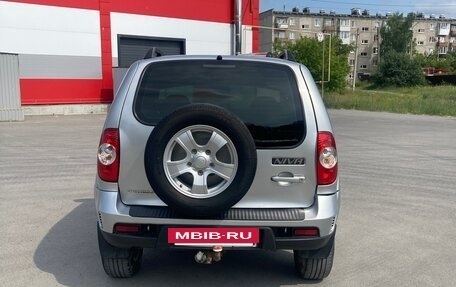 Chevrolet Niva I рестайлинг, 2012 год, 595 000 рублей, 4 фотография