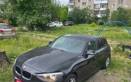 BMW 1 серия, 2012 год, 900 000 рублей, 2 фотография