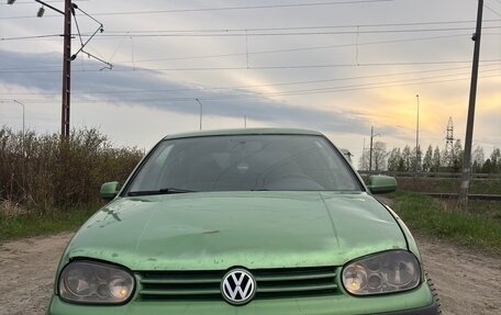 Volkswagen Golf IV, 1998 год, 210 000 рублей, 3 фотография