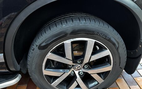 Volkswagen Touareg III, 2017 год, 3 560 000 рублей, 12 фотография