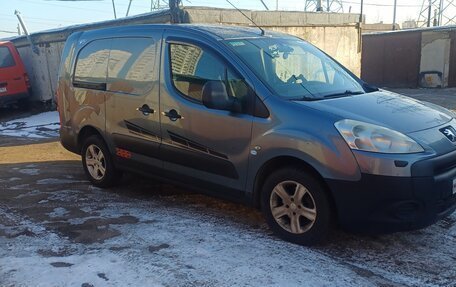 Peugeot Partner II рестайлинг 2, 2010 год, 520 000 рублей, 3 фотография