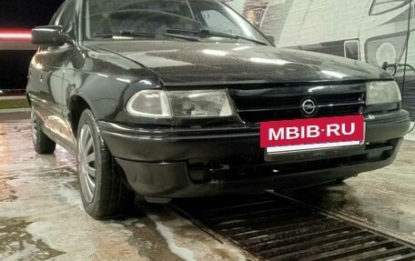 Opel Astra F, 1993 год, 98 000 рублей, 2 фотография