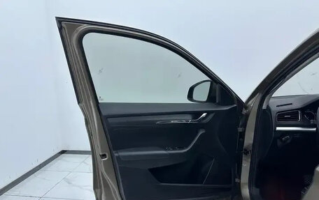 Skoda Kamiq I, 2022 год, 1 400 000 рублей, 6 фотография