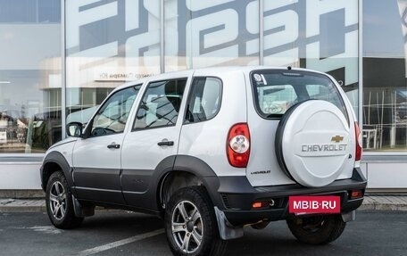 Chevrolet Niva I рестайлинг, 2018 год, 619 000 рублей, 2 фотография
