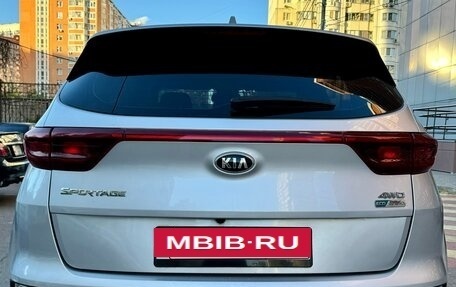KIA Sportage IV рестайлинг, 2019 год, 2 599 000 рублей, 5 фотография