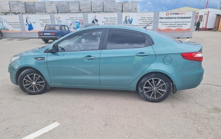KIA Rio III рестайлинг, 2011 год, 620 000 рублей, 2 фотография