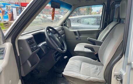 Volkswagen Transporter T4, 2001 год, 1 000 000 рублей, 6 фотография