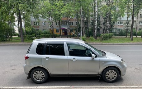 Mazda Demio III (DE), 2004 год, 255 000 рублей, 11 фотография
