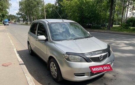 Mazda Demio III (DE), 2004 год, 255 000 рублей, 13 фотография