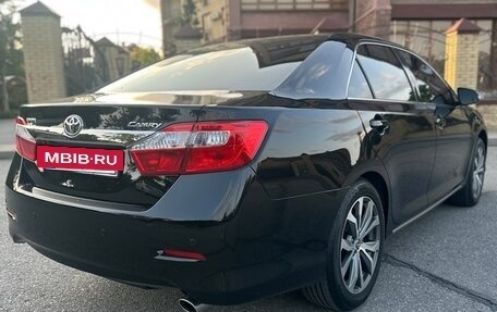 Toyota Camry, 2013 год, 1 700 000 рублей, 4 фотография