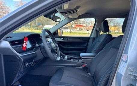 Jeep Grand Cherokee, 2023 год, 7 845 000 рублей, 10 фотография