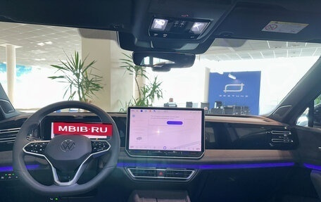 Volkswagen Tiguan, 2024 год, 5 490 000 рублей, 11 фотография