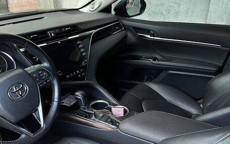 Toyota Camry, 2020 год, 3 030 000 рублей, 12 фотография