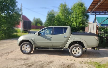 Mitsubishi L200 IV рестайлинг, 2011 год, 1 000 000 рублей, 7 фотография