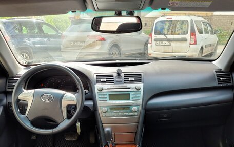 Toyota Camry, 2008 год, 1 300 000 рублей, 17 фотография