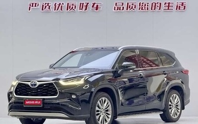 Toyota Highlander, 2022 год, 3 650 000 рублей, 1 фотография