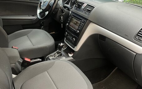 Skoda Yeti I рестайлинг, 2013 год, 1 000 000 рублей, 5 фотография