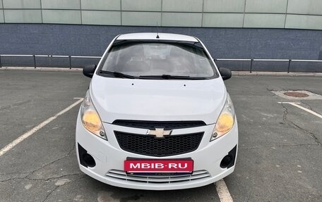 Chevrolet Spark III, 2013 год, 670 000 рублей, 2 фотография