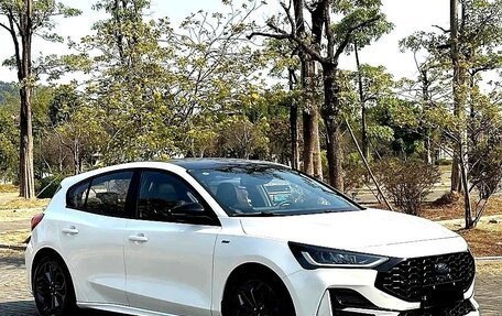 Ford Focus IV, 2022 год, 1 670 000 рублей, 3 фотография
