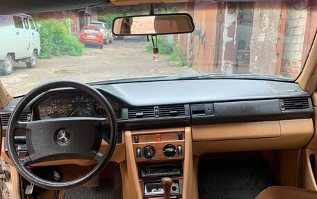 Mercedes-Benz W124, 1988 год, 270 000 рублей, 6 фотография