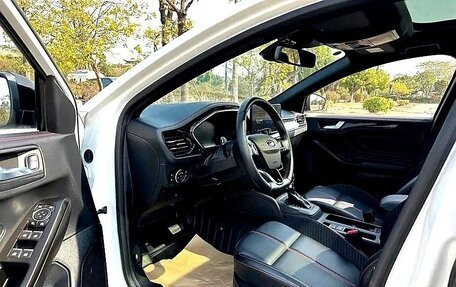 Ford Focus IV, 2022 год, 1 670 000 рублей, 16 фотография