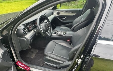 Mercedes-Benz E-Класс, 2018 год, 2 200 000 рублей, 15 фотография