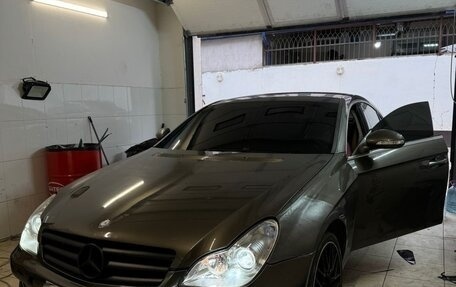 Mercedes-Benz CLS, 2005 год, 1 100 000 рублей, 7 фотография