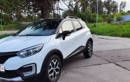 Renault Kaptur I рестайлинг, 2019 год, 1 850 000 рублей, 12 фотография