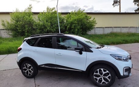 Renault Kaptur I рестайлинг, 2019 год, 1 850 000 рублей, 18 фотография