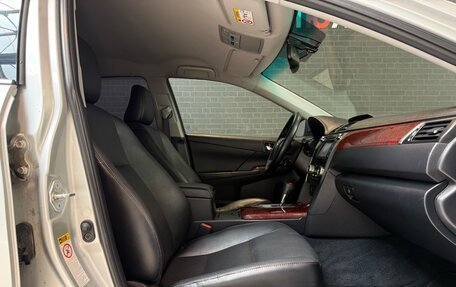 Toyota Camry, 2014 год, 1 950 000 рублей, 9 фотография