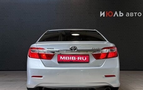 Toyota Camry, 2014 год, 1 950 000 рублей, 5 фотография