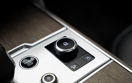 Land Rover Range Rover IV рестайлинг, 2022 год, 10 183 500 рублей, 38 фотография
