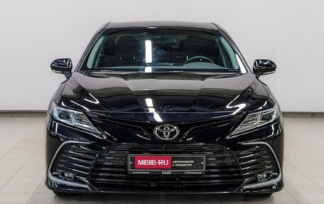Toyota Camry, 2022 год, 2 995 000 рублей, 2 фотография