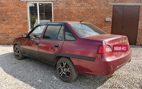 Daewoo Nexia I рестайлинг, 2010 год, 110 000 рублей, 2 фотография