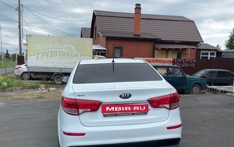 KIA Rio III рестайлинг, 2016 год, 850 000 рублей, 15 фотография