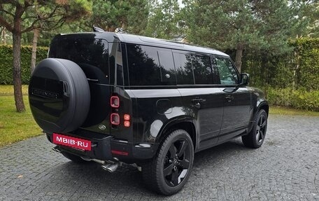 Land Rover Defender II, 2021 год, 27 000 000 рублей, 5 фотография