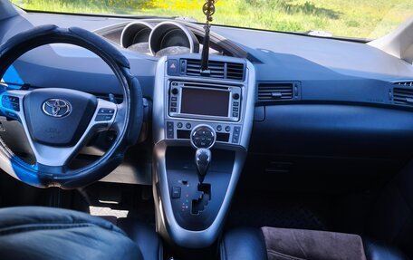 Toyota Verso I, 2012 год, 1 250 000 рублей, 3 фотография