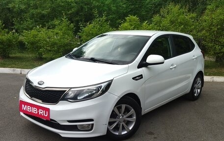 KIA Rio III рестайлинг, 2017 год, 875 000 рублей, 4 фотография