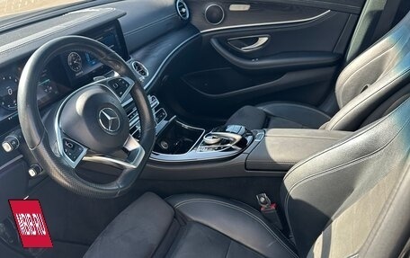 Mercedes-Benz E-Класс, 2016 год, 2 950 000 рублей, 5 фотография