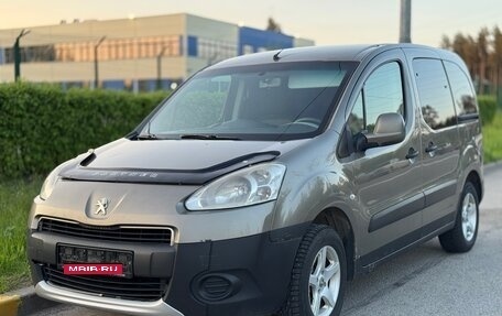 Peugeot Partner II рестайлинг 2, 2012 год, 489 000 рублей, 2 фотография