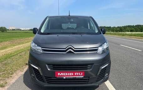 Citroen SpaceTourer I, 2021 год, 4 000 000 рублей, 2 фотография
