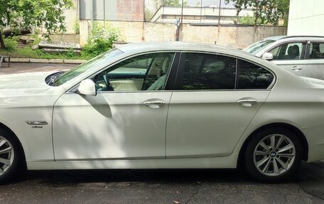BMW 5 серия, 2012 год, 1 500 000 рублей, 2 фотография