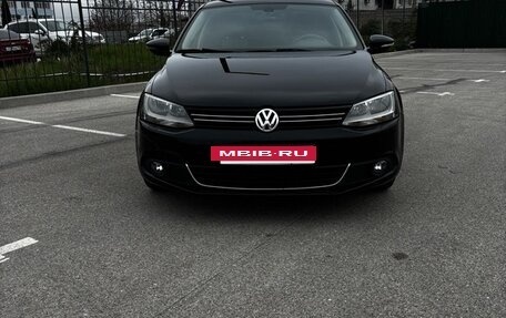 Volkswagen Jetta VI, 2011 год, 1 255 900 рублей, 13 фотография