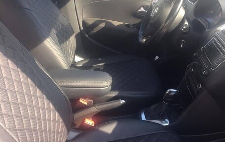 Volkswagen Polo VI (EU Market), 2013 год, 850 000 рублей, 9 фотография