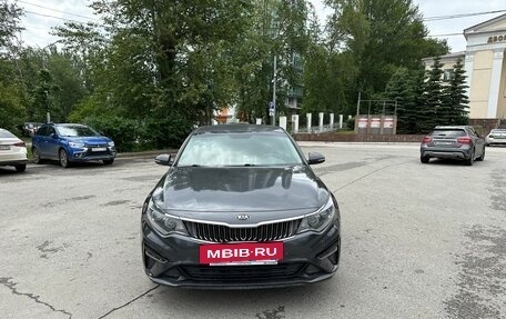 KIA Optima IV, 2019 год, 2 380 000 рублей, 6 фотография
