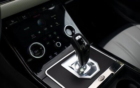 Land Rover Range Rover Evoque II, 2019 год, 3 900 000 рублей, 32 фотография